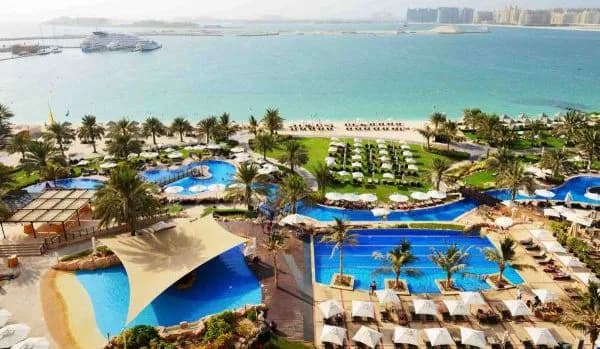 Emiratos Árabes Unidos, normativas de sustancia económica