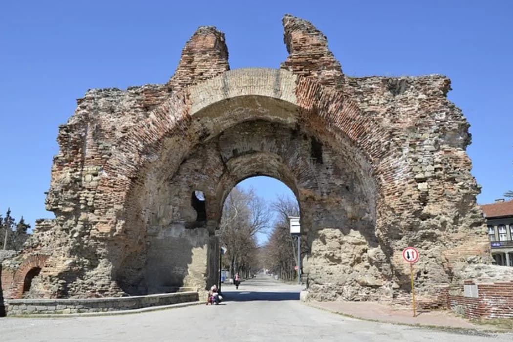 Embrace innovative investments with a crypto-friendly company in Bulgaria