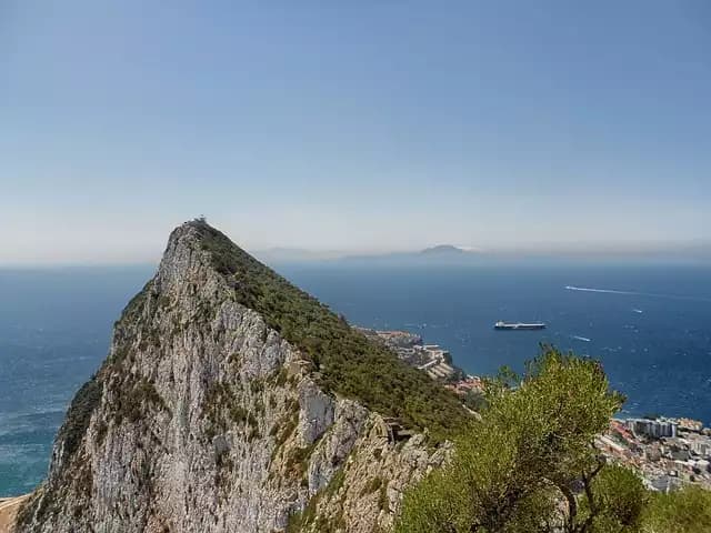 Crear sociedad en Gibraltar: ¿realmente vale la pena?